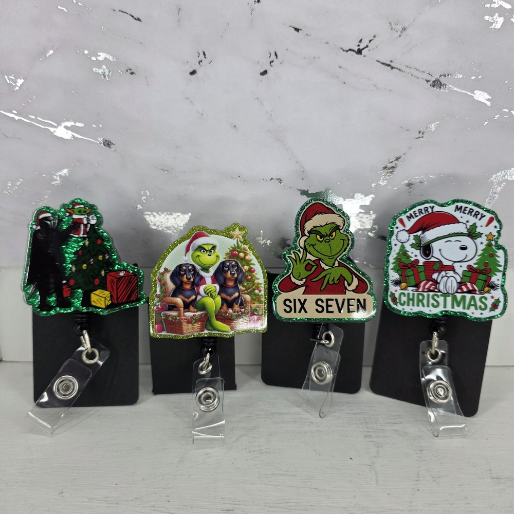 Christmas Badge Reel Set with Grinch and Snoopy